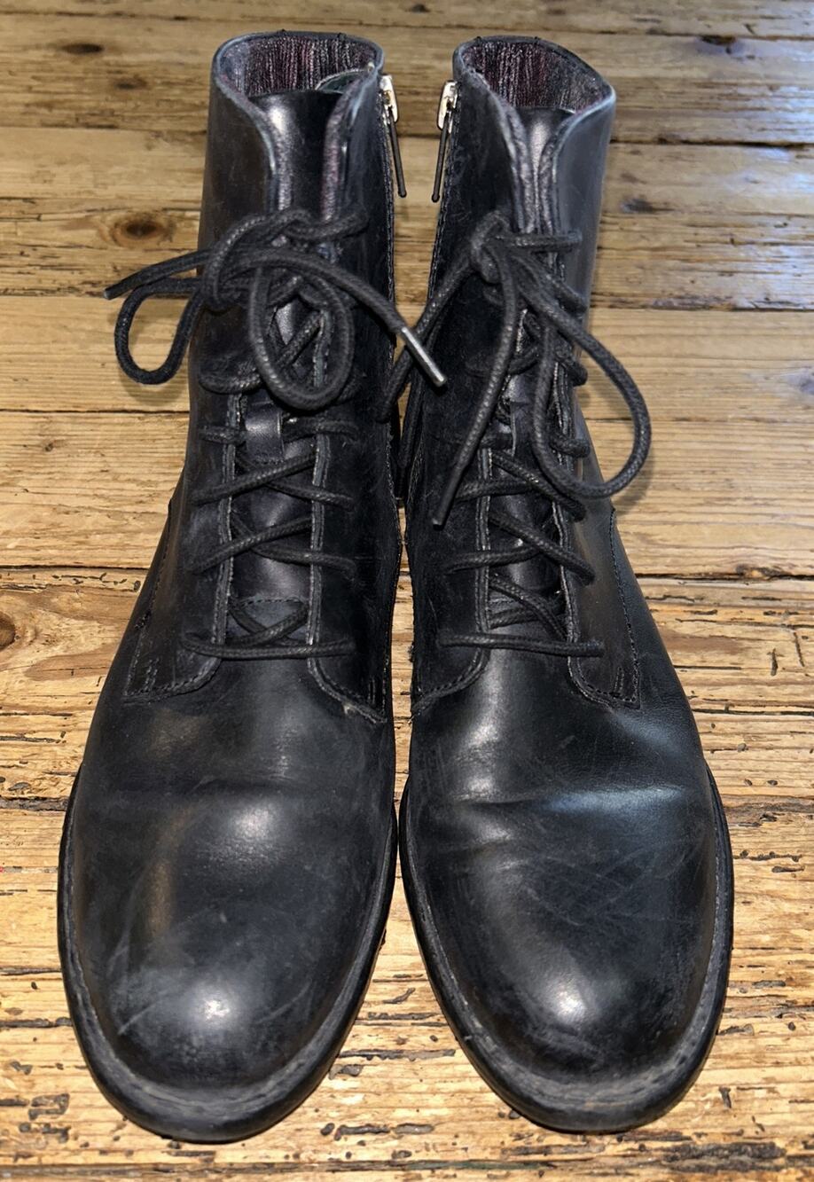 Born Women’s Size 9M Military Boots Black Leather Zip Up
